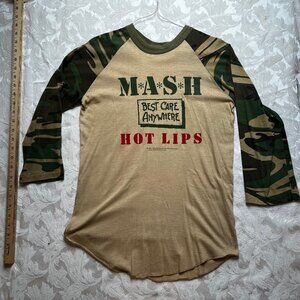 VINTAGE MASH Hot Lips Tee